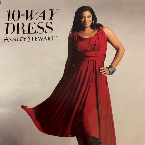 green emerald velvet dress Plus Size Metallic Halter Gown, Silver, 22